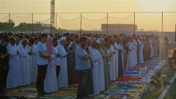 هل يجوز صلاة العيد بعد الظهر؟ هذا هو آخر موعد لأدائها