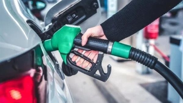 هل سيتم زيادة سعر البنزين الليلة