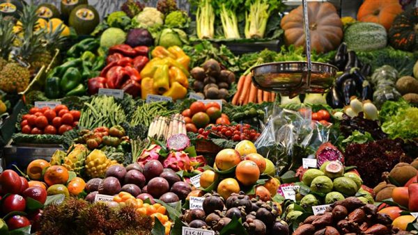 أسعار الخضروات والفاكهة في سوق العبور اليوم