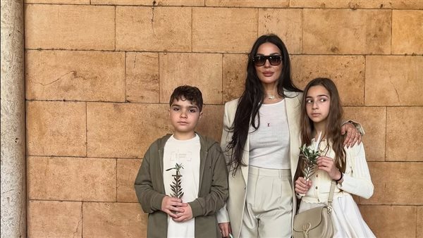 نادين نسيب نجيم تحتفل بـ أحد الشعانين برفقة طليقها 
