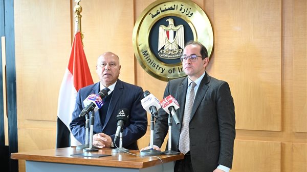 مبادرة تمويل القطاعات الصناعية ذات الأولوية