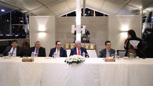 وزير التعليم العالي خلال اللقاء