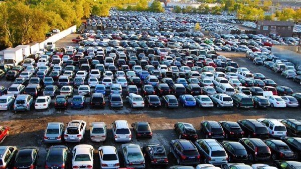 مواعيد مزادات أبريل 2025 لبيع سيارات وبضائع من الجمارك بأسعا