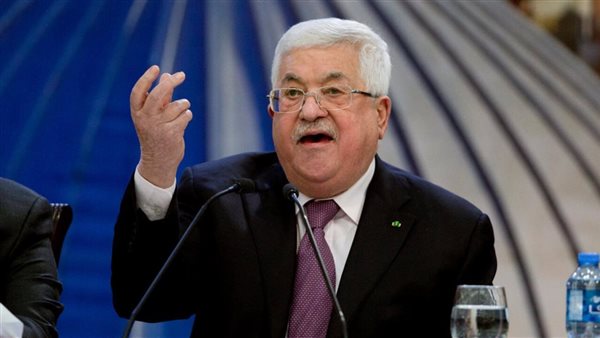 شاهد| الرئيس الفلسطيني يسب حركة حماس بلفظ خارج