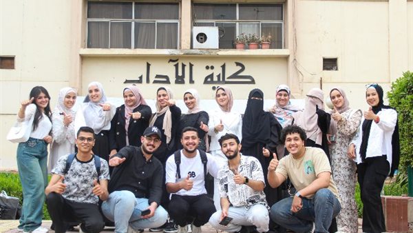 مشروعات الإذاعة والتلفزيون بآداب جامعة الزقازيق