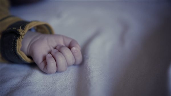 انتقامًا منه..أم تنهي حياة طفلتها بعد زواج طليقها في البحيرة