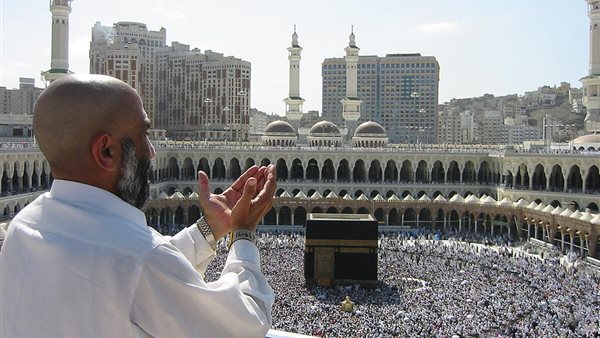 موعد سفر حجاج القرعة 2025 