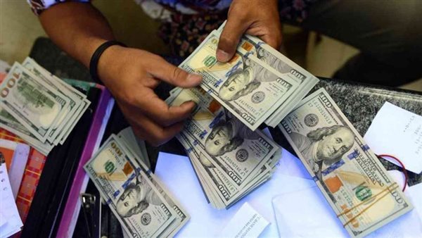 ارتفاع تحويلات المصريين بالخارج