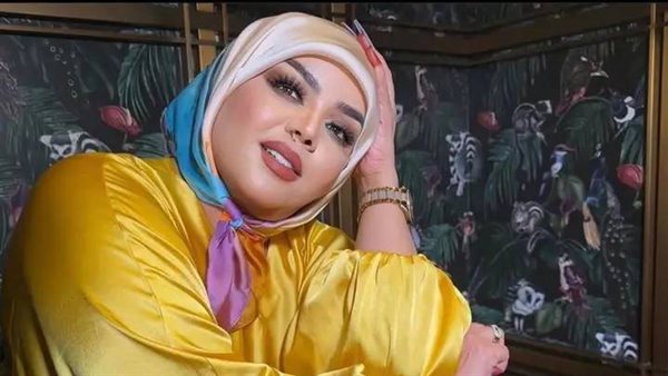 الفنانة السودانية ندى القلعة
