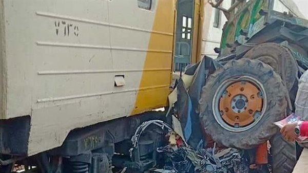 مصرع السائق، حادث تصادم قطار البحيرة مع جرار زراعي