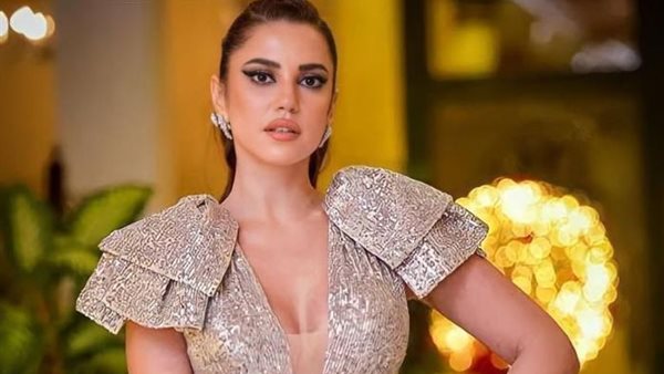 درة تنضم إلى يسرا في بطولة فيلم "الست لما"