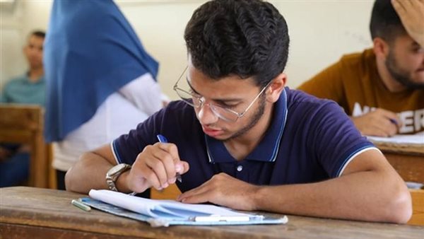 دعاء لتسهيل الامتحان والنجاح وعدم النسيان لابني