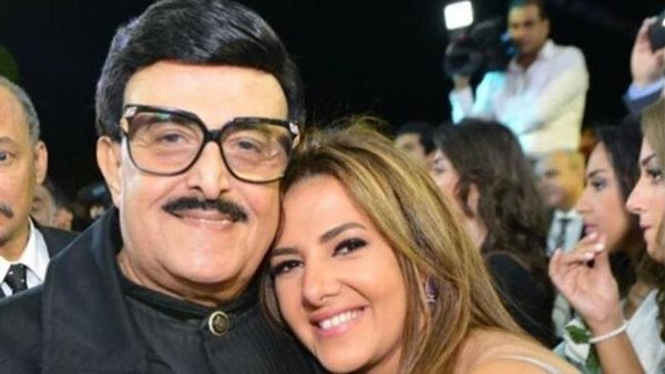 دنيا سمير غانم تحيي الذكرى الخامسة لرحيل والدها