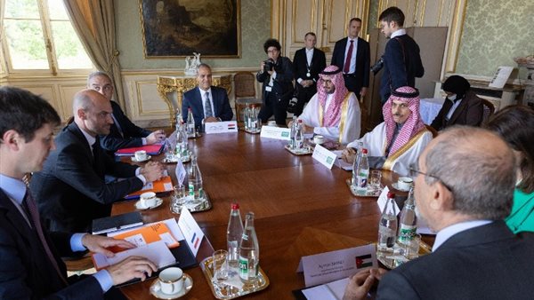 اجتماع اللجنة الوزارية العربية في باريس