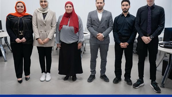 جامعة مصر: فريق يصمم نظام الكتروني للحجز بالجراجات العامة