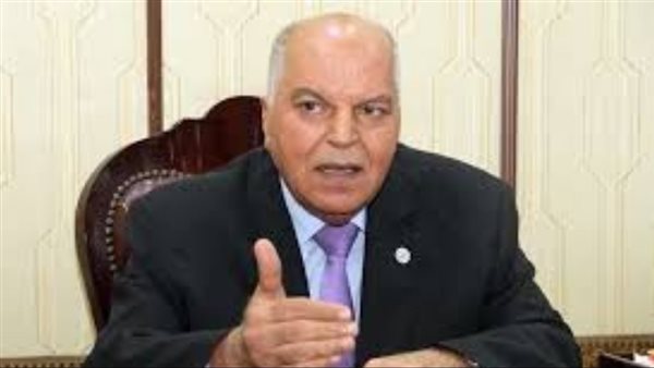 نقيب المعملين 