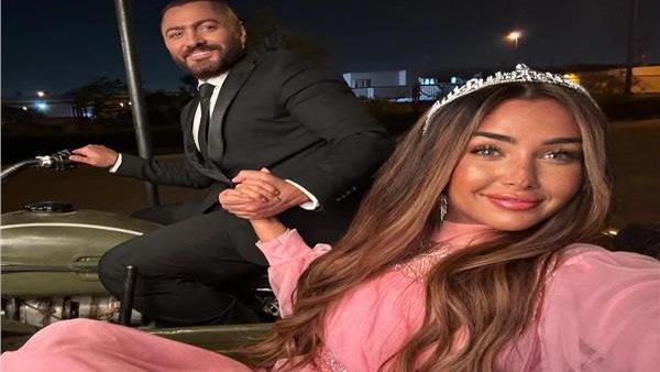 تعاون هنا الزاهد وتامر حسني في ريستارت