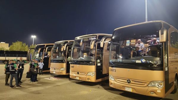 حافلات تصعيد الحجاج عرفات