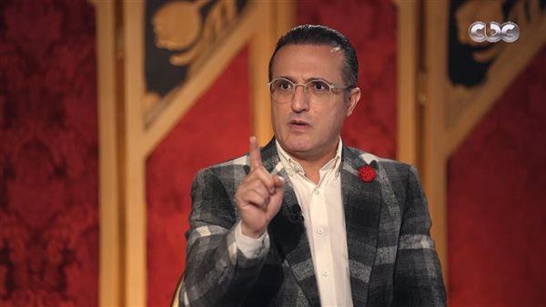شريف مدكور يعلق على أداء مناسك الحج للدعاية والإعلان: 