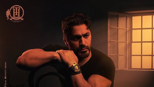  تامر حسني يطرح "حلال فيك"