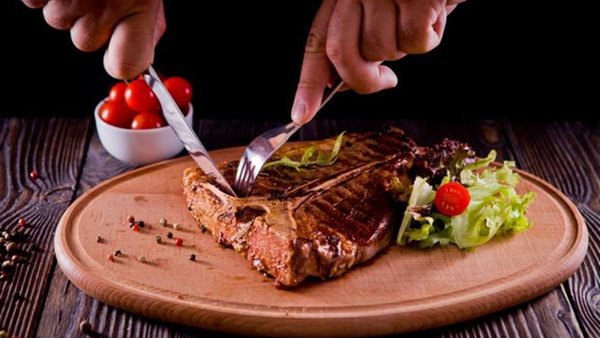 فواكة تساعد على الهضم بعد تناول اللحوم في عيد الأضحى
