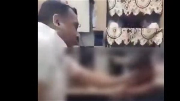 الاعتداء على الطفل السوري اليتيم