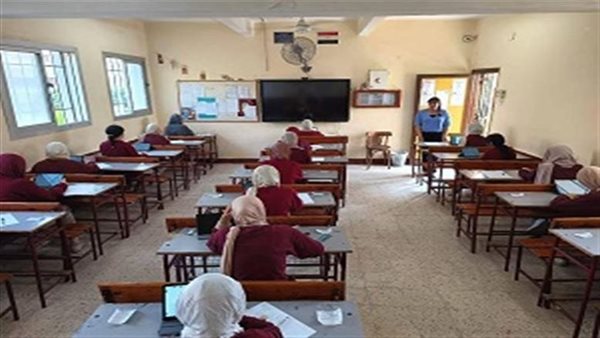 رسوب جماعي في مدرسة ببني سويف.. طالبة واحدة فقط تنجح