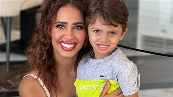 رنا سماحة توجه رسالة مؤثرة إلى نجلها مالك: «توأم روحي ورفيق 