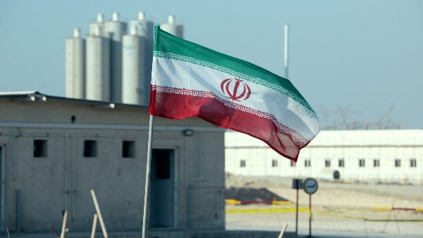 إيران