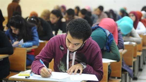 مواصفات امتحاني الفيزياء والتاريخ لطلاب الثانوية العامة 2025