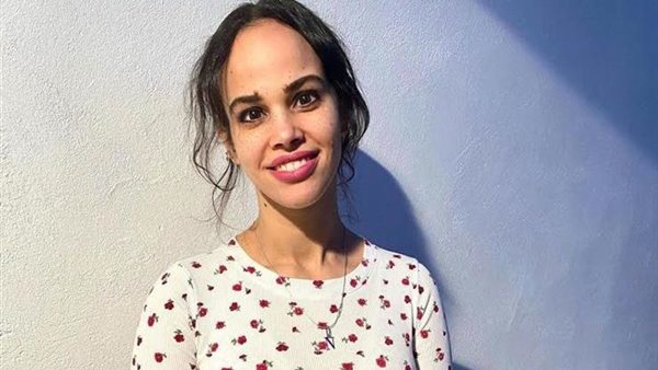 نور عمرو دياب تهنئ والدها بألبومه الجديد 