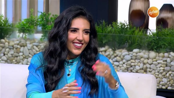 هادية غالب مع رضوى الشربيني