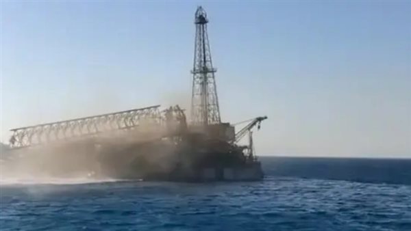 حادث انقلاب البارج البحري Adam Marine 12