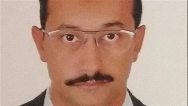 قرار وزاري بندب الدكتور هاني مدكور مساعدًا للوزير