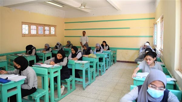 رابط التقديم للصف الأول الثانوي 2025