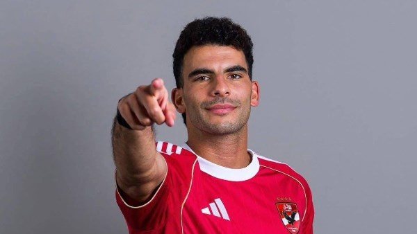  أحمد سيد زيزو لاعب الأهلي يتقدم بشكوى ضد نادي الزمالك 