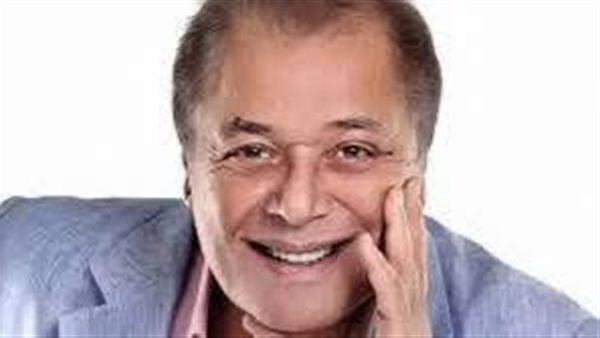 محمود عبد العزيز