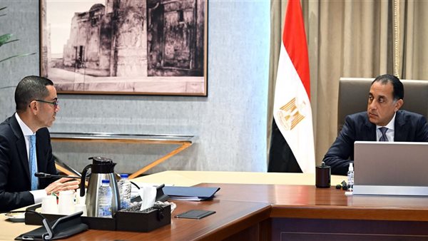  لقاء مدبولي مع وزير الاستثمار