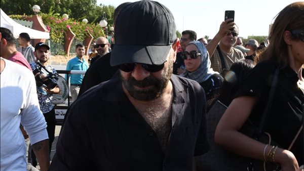 محمد سعد في جنازة الراحل سامح عبدالعزيز
