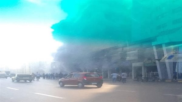 حريق هائل يلتهم مطعم شهير أسفل فندق المحروسة