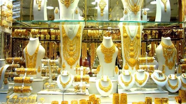 توقعات اسعار الذهب الفتره القادمه 2025