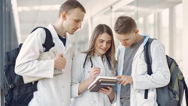 قائمة كليات الطب الخاصة المعتمدة من نقابة الأطباء في مصر 202