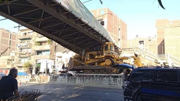 كل ما تريد معرفته عن حادث كوبري مشاة طوخ