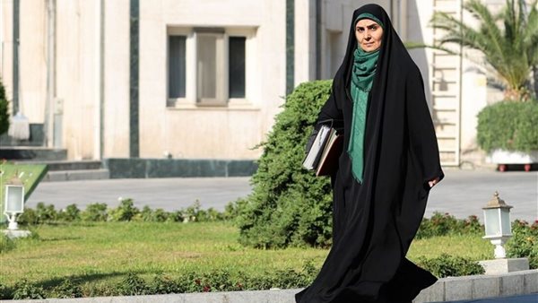 وزيرة الطرق والتنمية الحضرية الإيرانية فرزانة صادق
