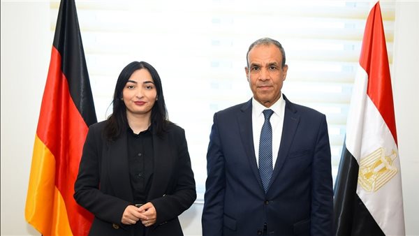 وزير الخارجية ونظيرته الألمانية