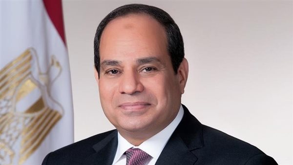 وزير الداخلية يهنيء الرئيس السيسي وعدد من القيادات بمناسبة ذ