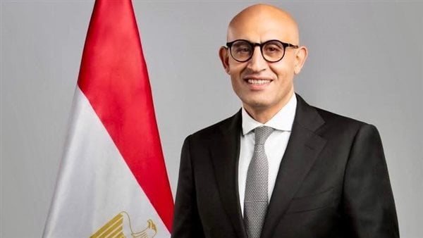 محمد عبد اللطيف وزير التربية والتعليم