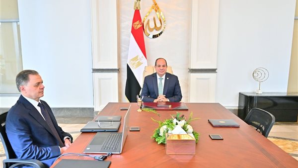 الرئيس السيسي يجتمع اليوم مع وزير الداخلية