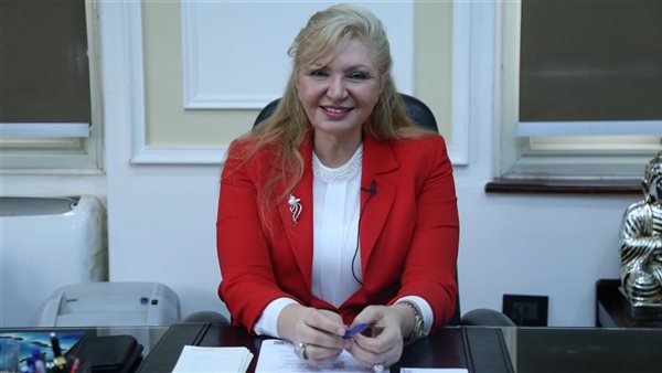 سهر الدماطي: تكشف حقيقة وصول الدولار إلى 55 جنيها