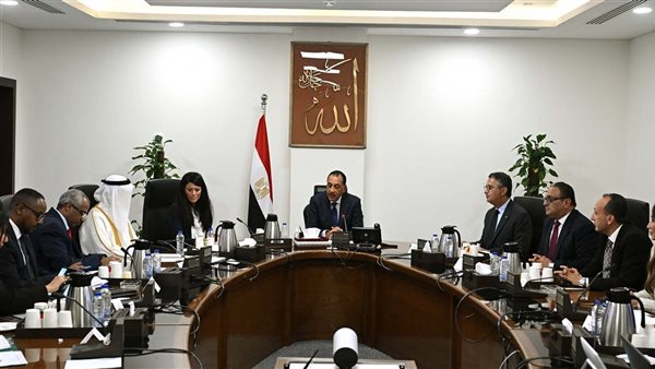 رئيس الوزراء يلتقى أديب الأعمى لبحث سبل تعزيز فُرص التعاون ا